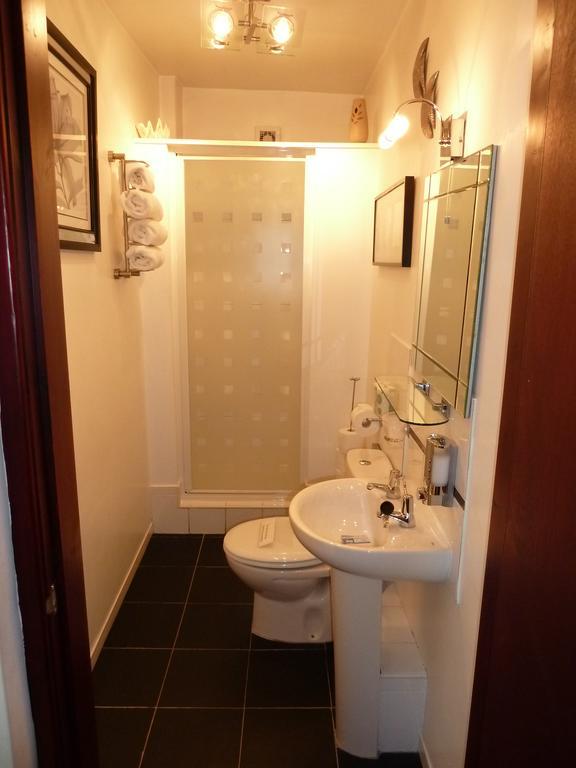 Smithy Lodge Guest House Leyland Ngoại thất bức ảnh