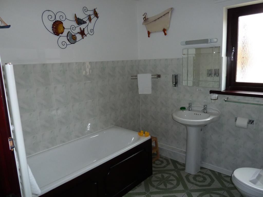 Smithy Lodge Guest House Leyland Ngoại thất bức ảnh