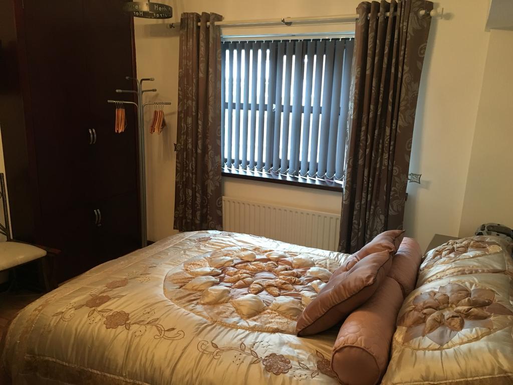 Smithy Lodge Guest House Leyland Ngoại thất bức ảnh